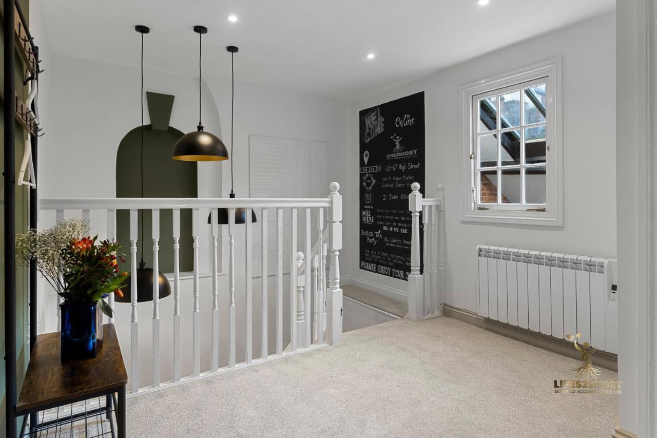 Luxe Courtyard Apartment For 4 Near Exeter City Centre Exterior photo